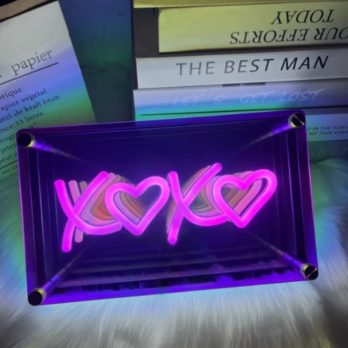 Miroir LED Infini XOXO
