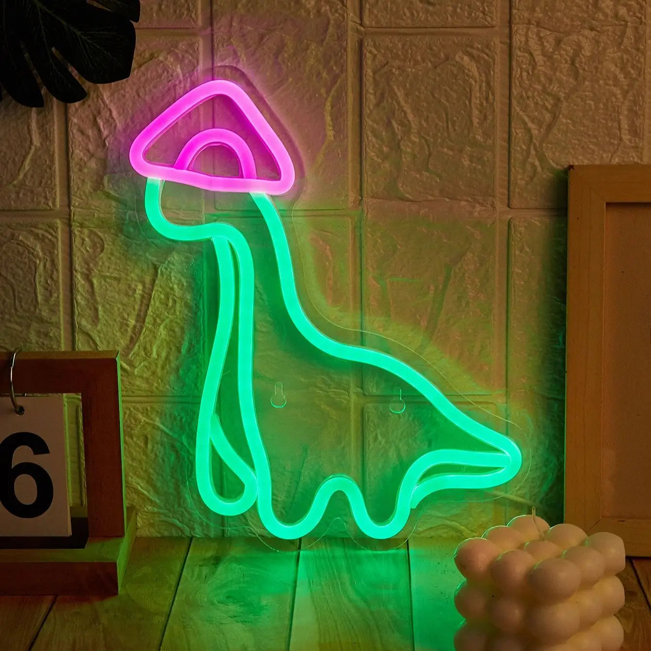 Neon Dinosaure