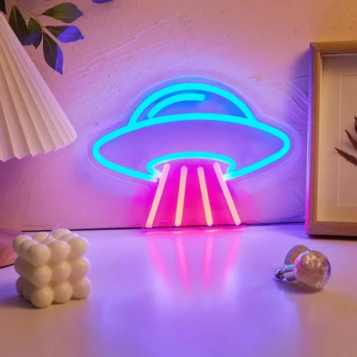 Neon UFO